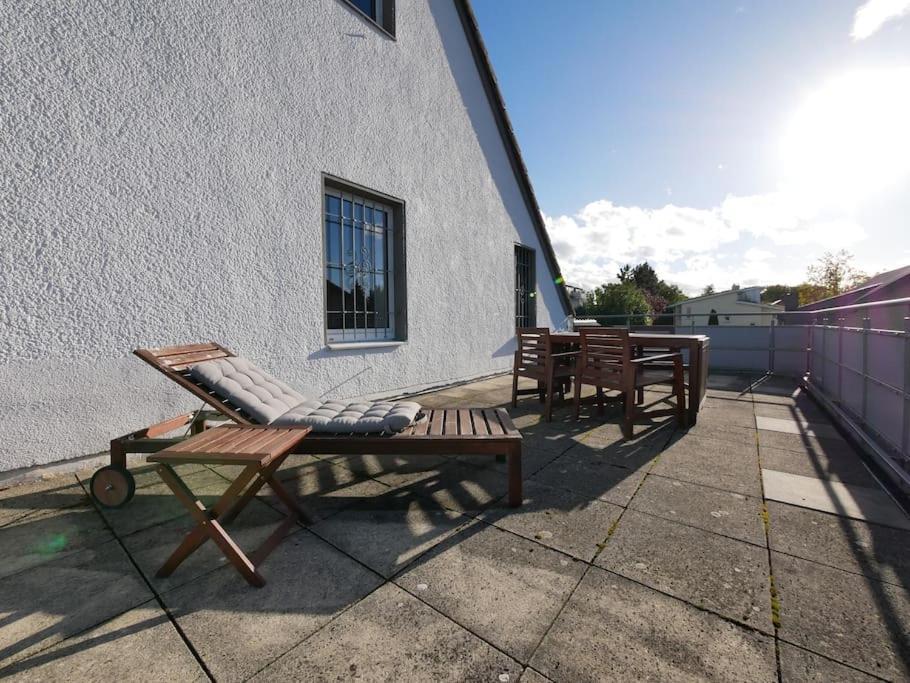 Apartament 110 M2, Dachterrasse, Kueche, Zentral, Ruhige Lage Paderborn Zewnętrze zdjęcie