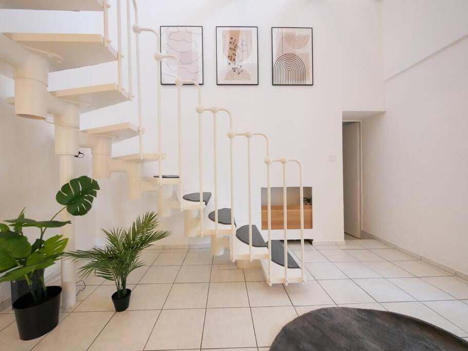 Apartament 110 M2, Dachterrasse, Kueche, Zentral, Ruhige Lage Paderborn Zewnętrze zdjęcie