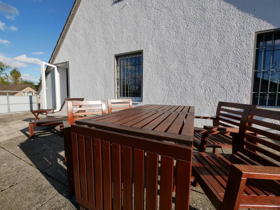 Apartament 110 M2, Dachterrasse, Kueche, Zentral, Ruhige Lage Paderborn Zewnętrze zdjęcie