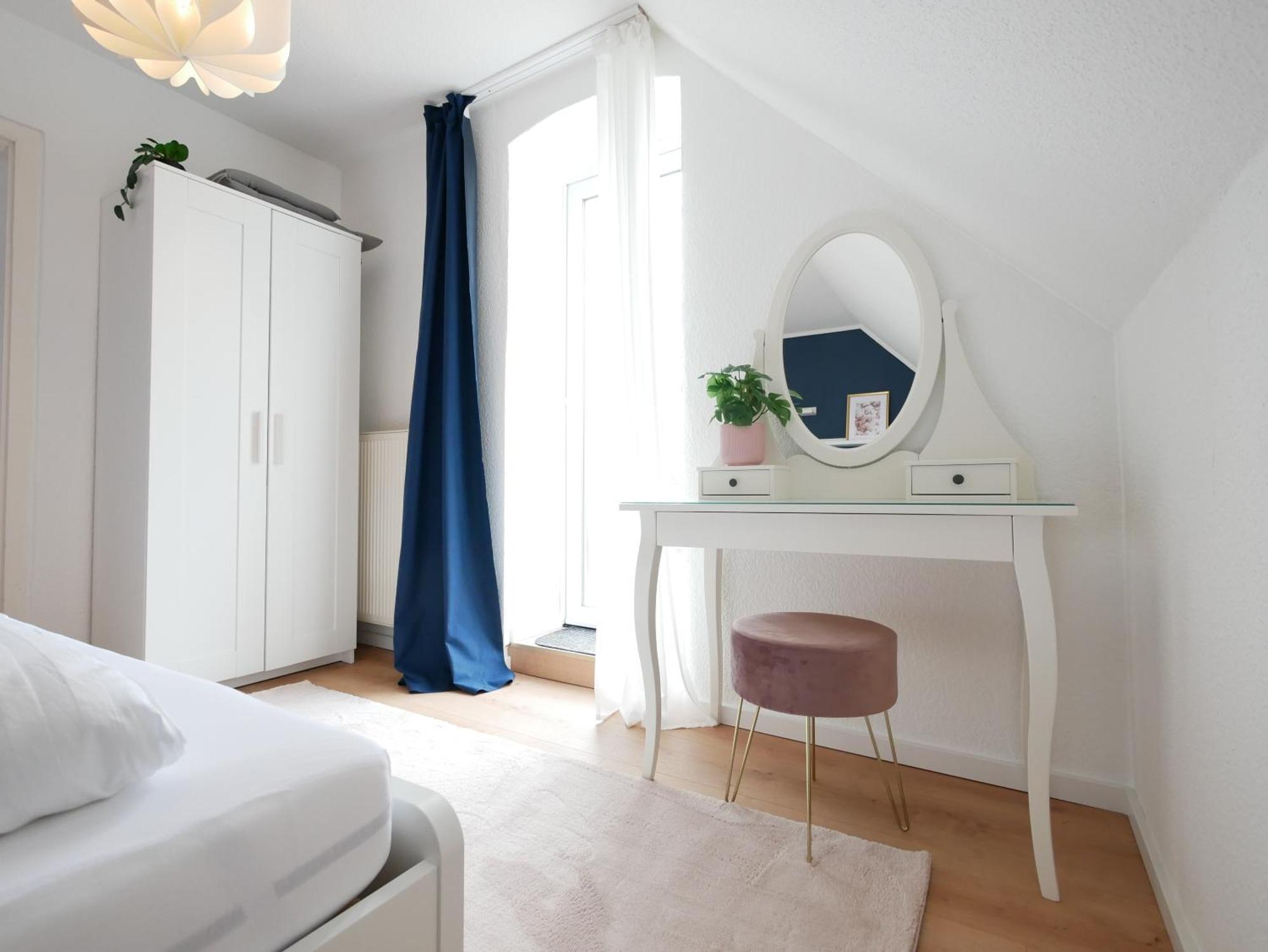 Apartament 110 M2, Dachterrasse, Kueche, Zentral, Ruhige Lage Paderborn Zewnętrze zdjęcie